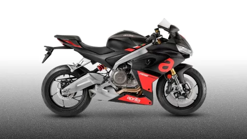 rs-660-racing-black-qds73tajki.jpg